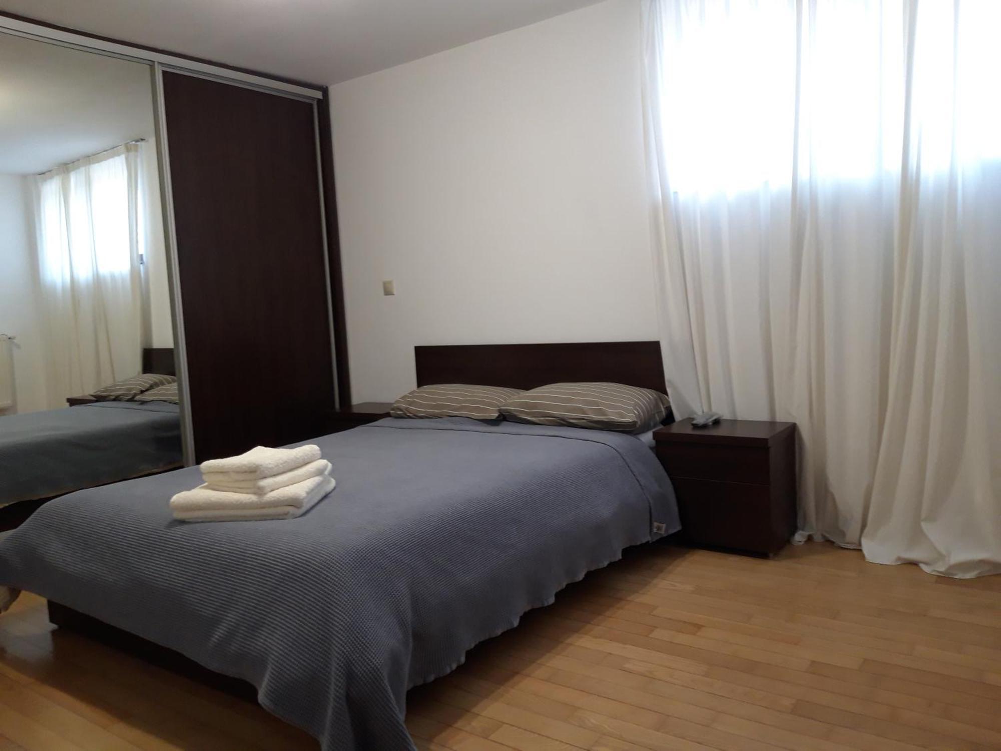 Papas Apartments Bucurestii Noi Room photo